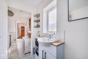 Photo 7- click for photo gallery